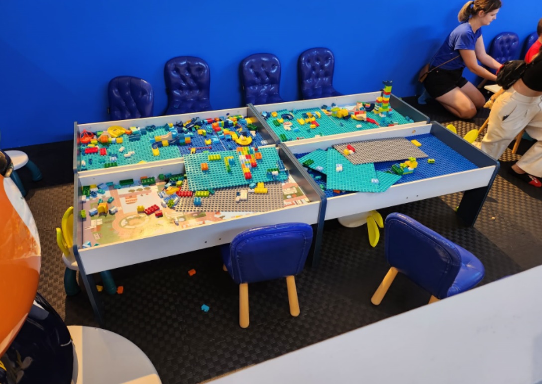 Kiztopia Club Jewel Play Area