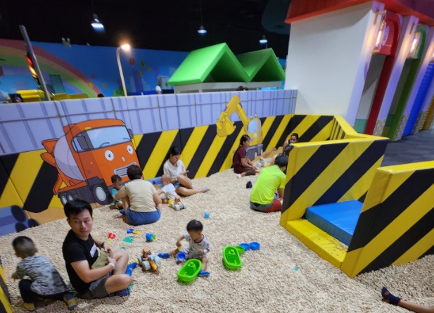 Tayo Station Sandpit