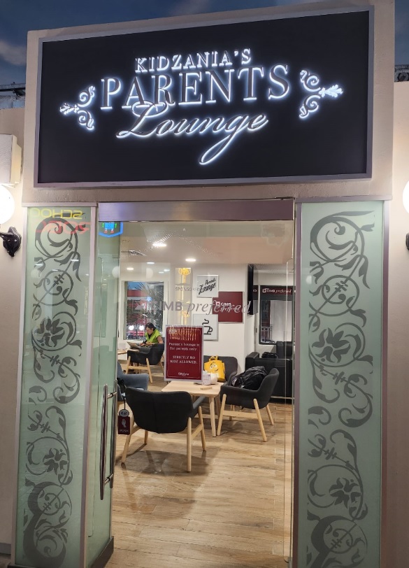KidZania parents lounge