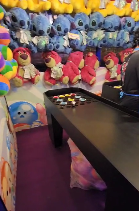 Candy Carnival roll ball